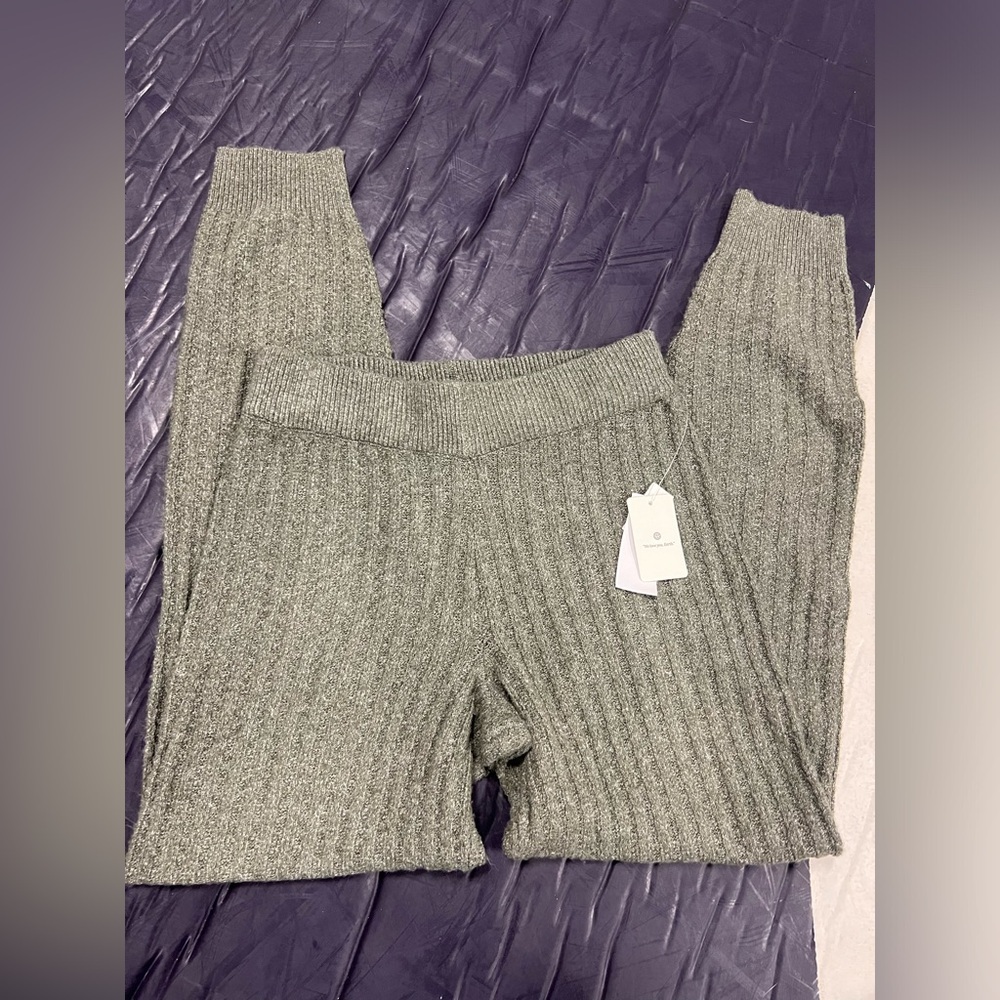 NWT Pink Rose XS Women’s green‎ soft pants - Picture 2 of 5